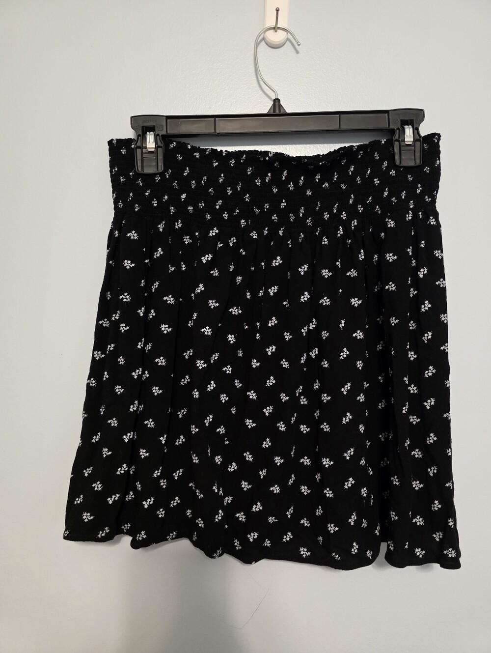 Large Skirt In Youth Size